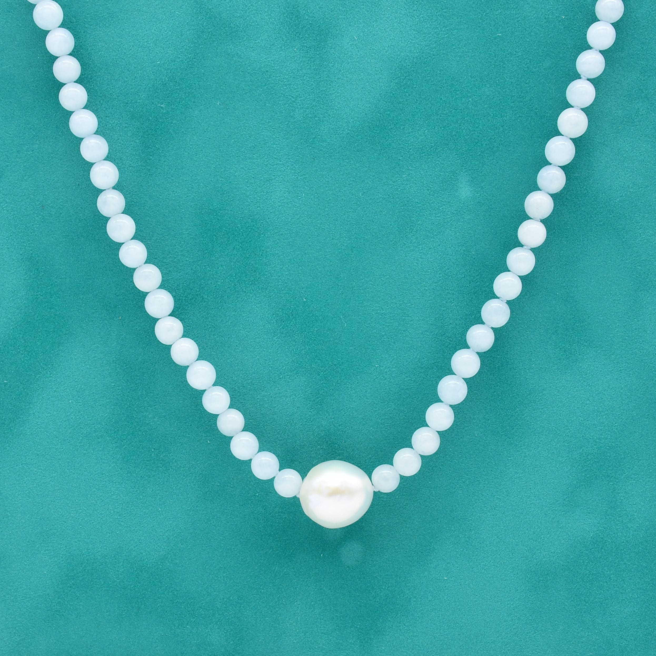 Collar Bali